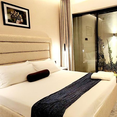Instahomes By Tru - Garden Suites Μπλαντάιρ Εξωτερικό φωτογραφία