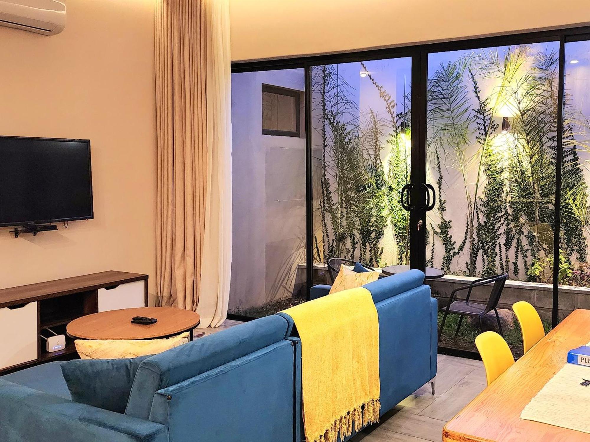 Instahomes By Tru - Garden Suites Μπλαντάιρ Εξωτερικό φωτογραφία
